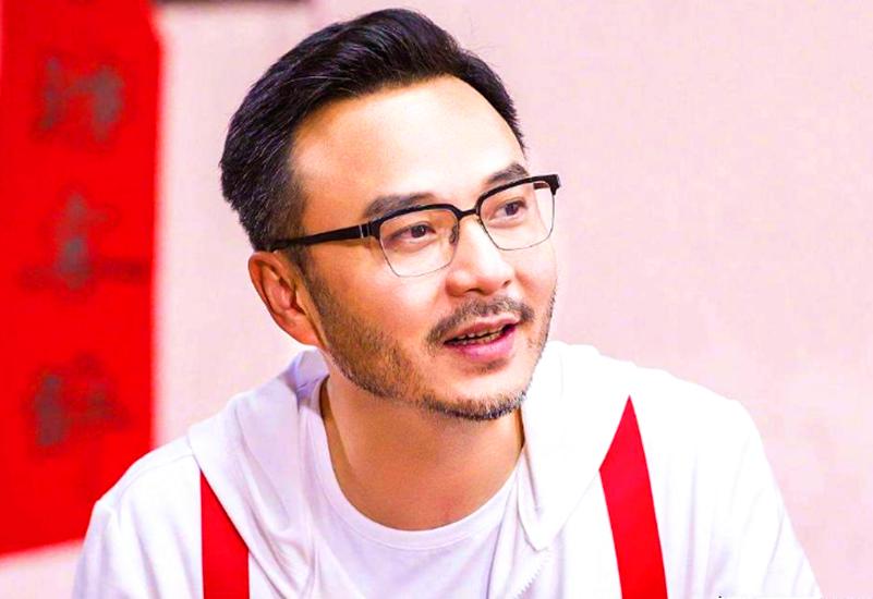 大牌口红直播带货,正品9.9元口红直播秒杀