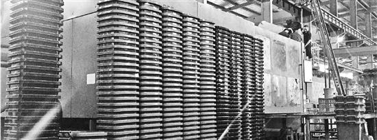 垃圾桶售卖,垃圾桶卖疯有人一天接单2000万