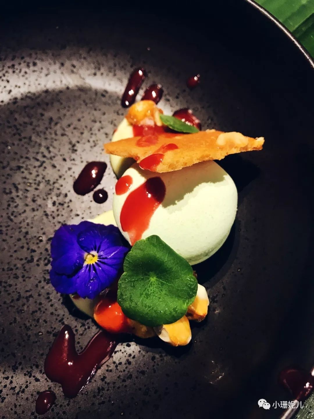 推荐！10家适合亲朋好友组团拔草的餐厅！