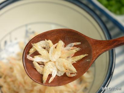 孕早期需要补钙片和鱼油吗,孕妇一定要补钙吗该如何正确补钙