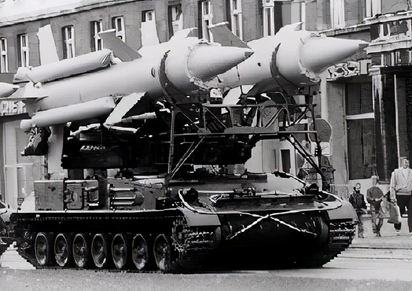 第三代地空导弹,现代化地空导弹