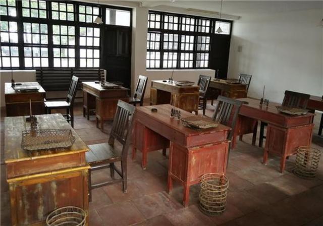 考上黄埔军校能有多高学历,黄埔军校毕业相当于现在什么学历