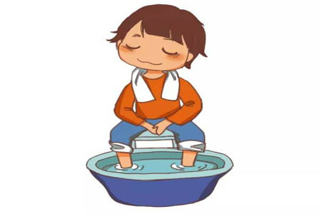 寒从脚起夏天光脚好吗,寒从脚起一定要穿袜子