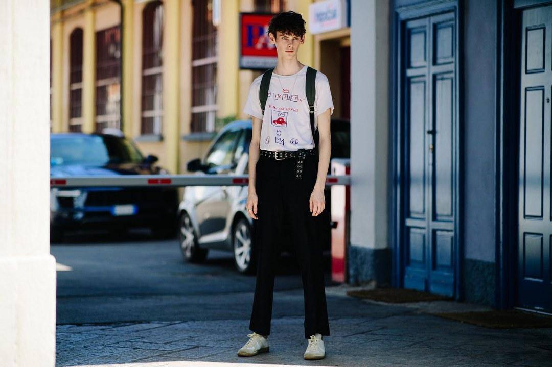 春季风衣腰带系法,男士春季适合哪种腰带