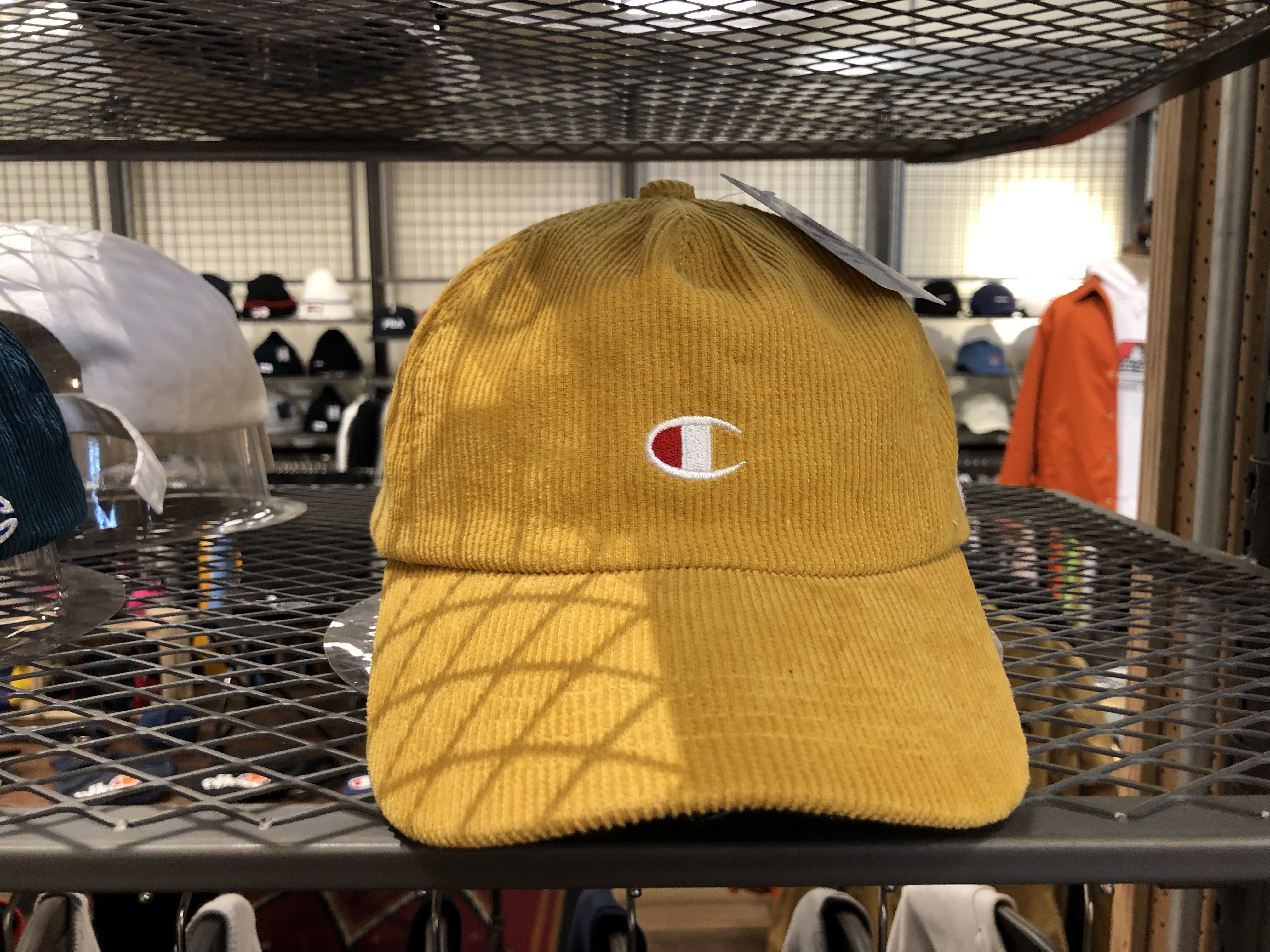 香港平价潮牌店聚集地,香港潮牌店都集中在哪条街