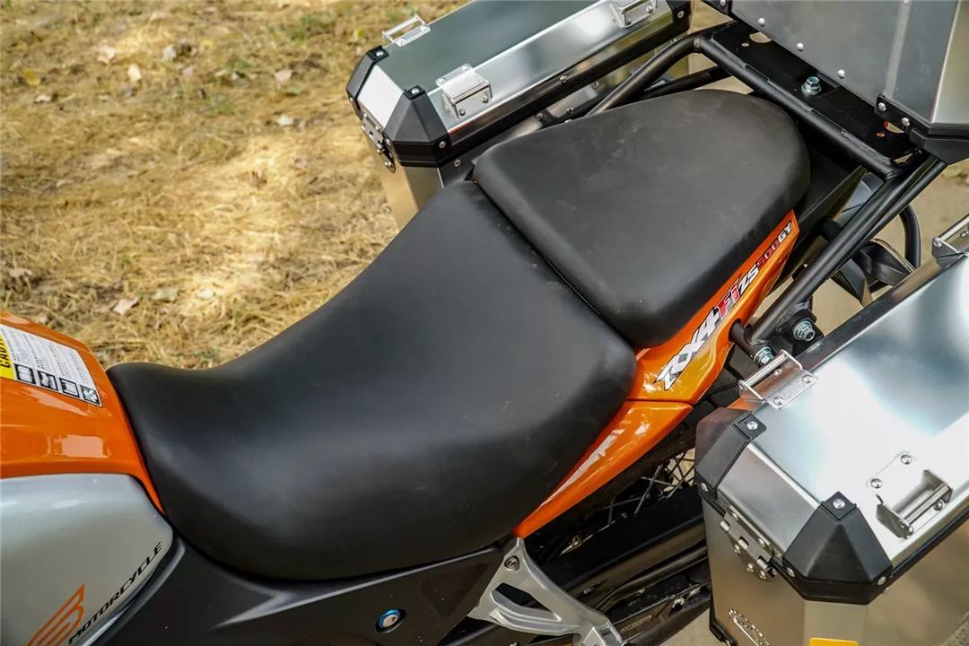 国产拉力车赛科龙rx4,宗申赛科龙rx4拉力车骑行视频