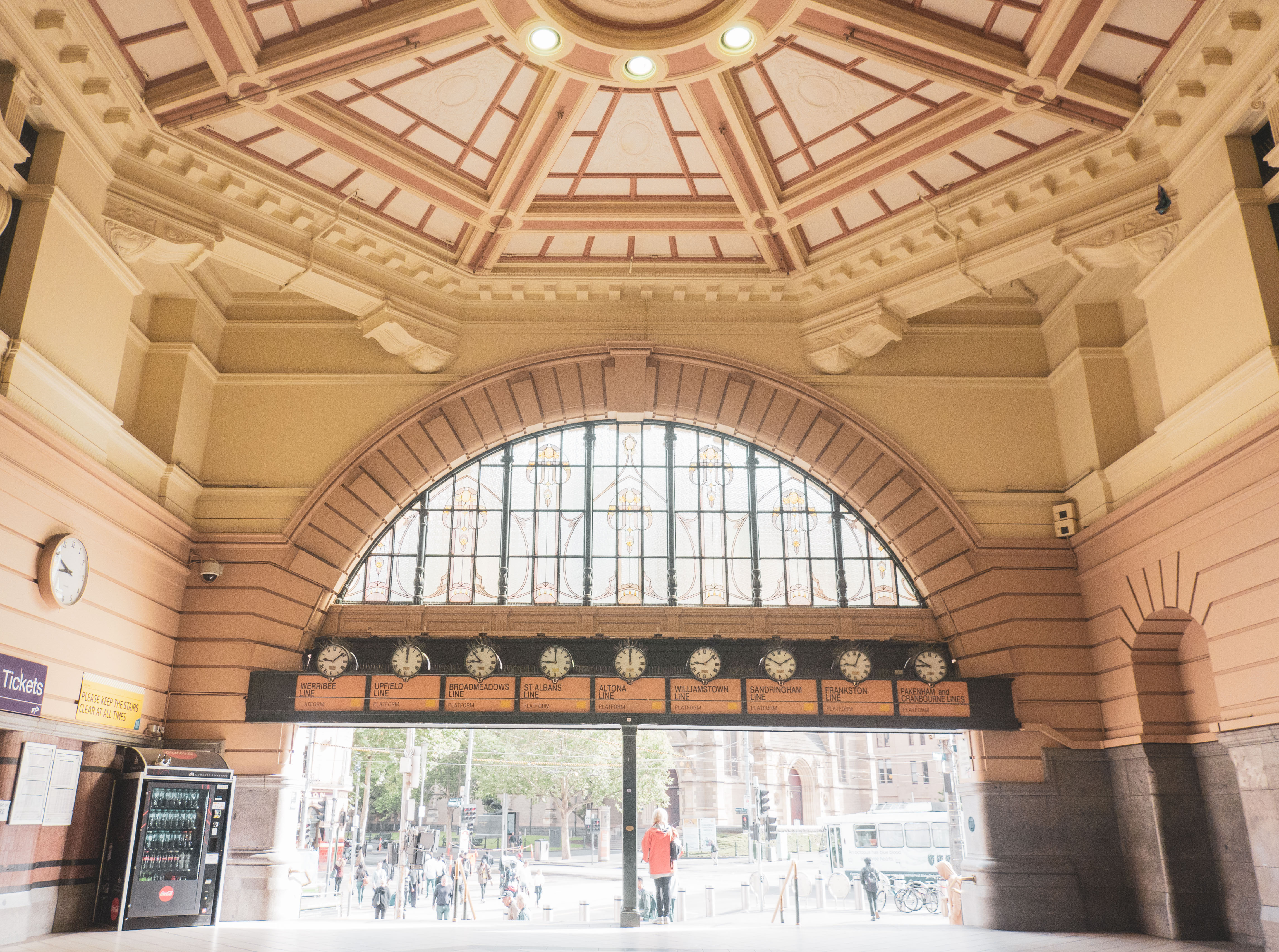 墨尔本最适合居住的城,全球最宜居住的城市悉尼墨尔本
