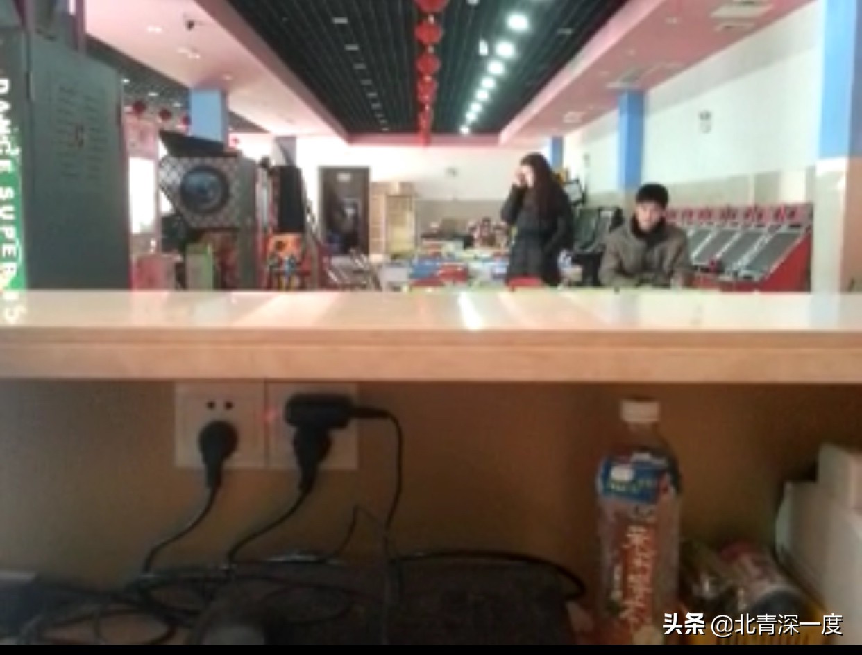 靠赌博机盖起洋楼的连*青江**年：修改数据操纵赌博结果，最多时月入八九万