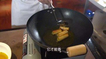 二十年的大厨教你葱烧海参,做葱烧海参原来这么简单