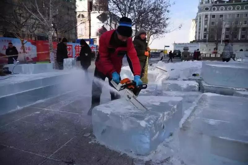 松花江冰雪嘉年华有啥玩的,松花江冰雪嘉年华热闹