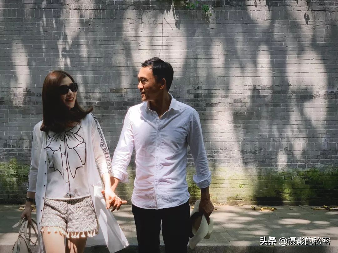 恋人夫妻如何高级秀恩爱？手把手教你用手机，轻松拍出赞爆的合影