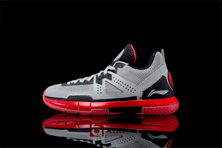 韦德之道10低帮wow耐磨,李宁韦德之道10wow实战