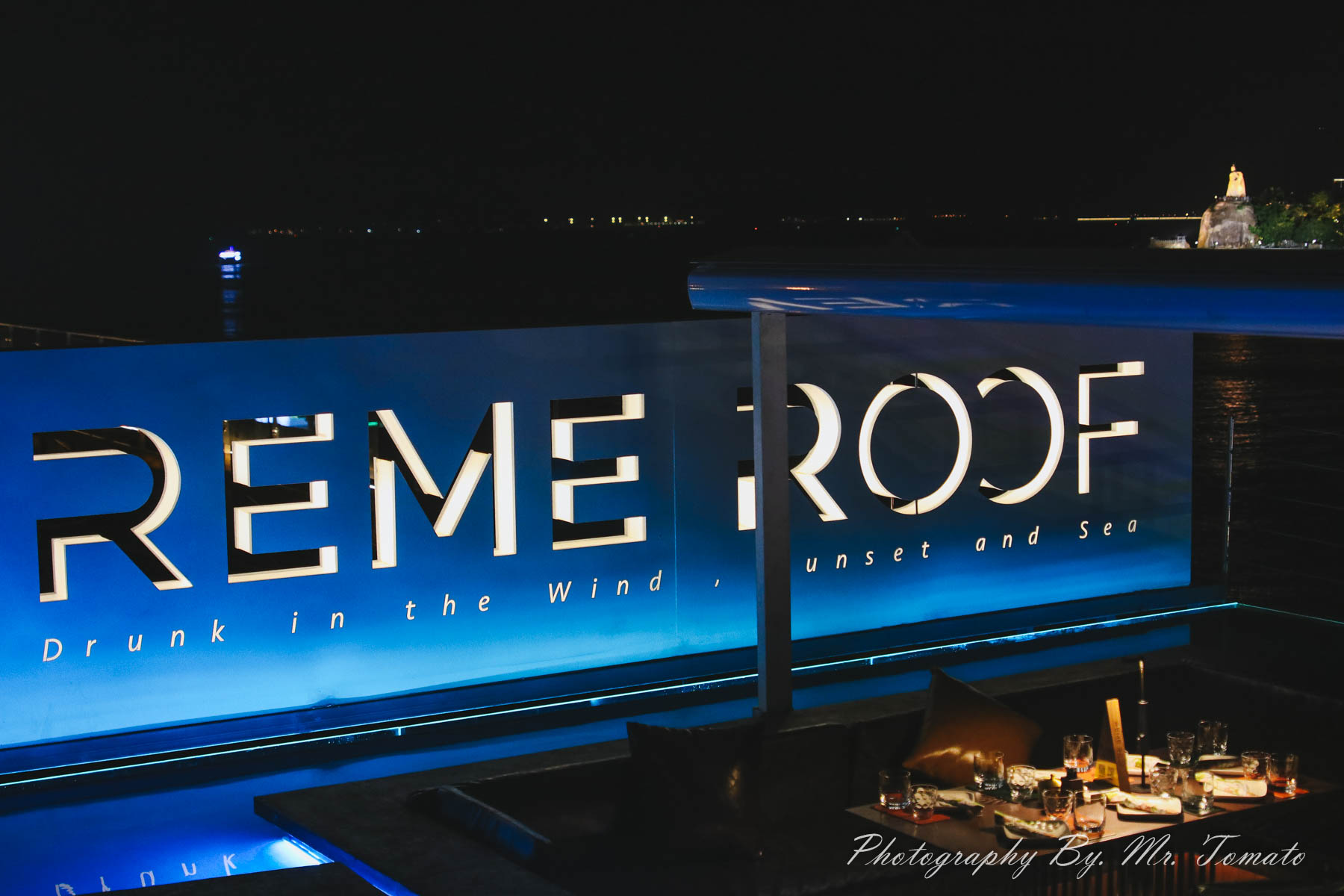 打卡sky高空酒吧,打卡网红天台酒吧