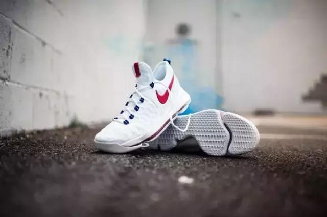 梦之队篮球集锦,美国梦之队的球星都穿什么鞋