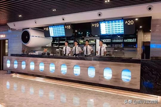 娉夊窞鍩庝笢涓囪揪椋炴満椁愬巺,澶у瀷瀹㈡満椁愬巺