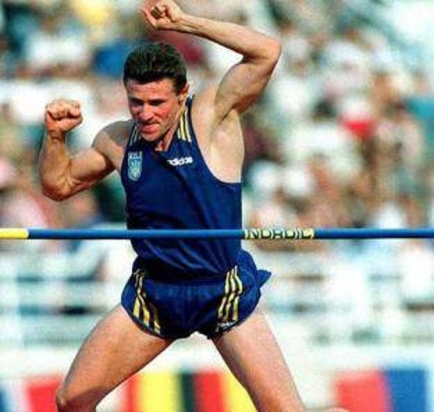 撑杆跳21岁,撑杆跳6米22破世界纪录