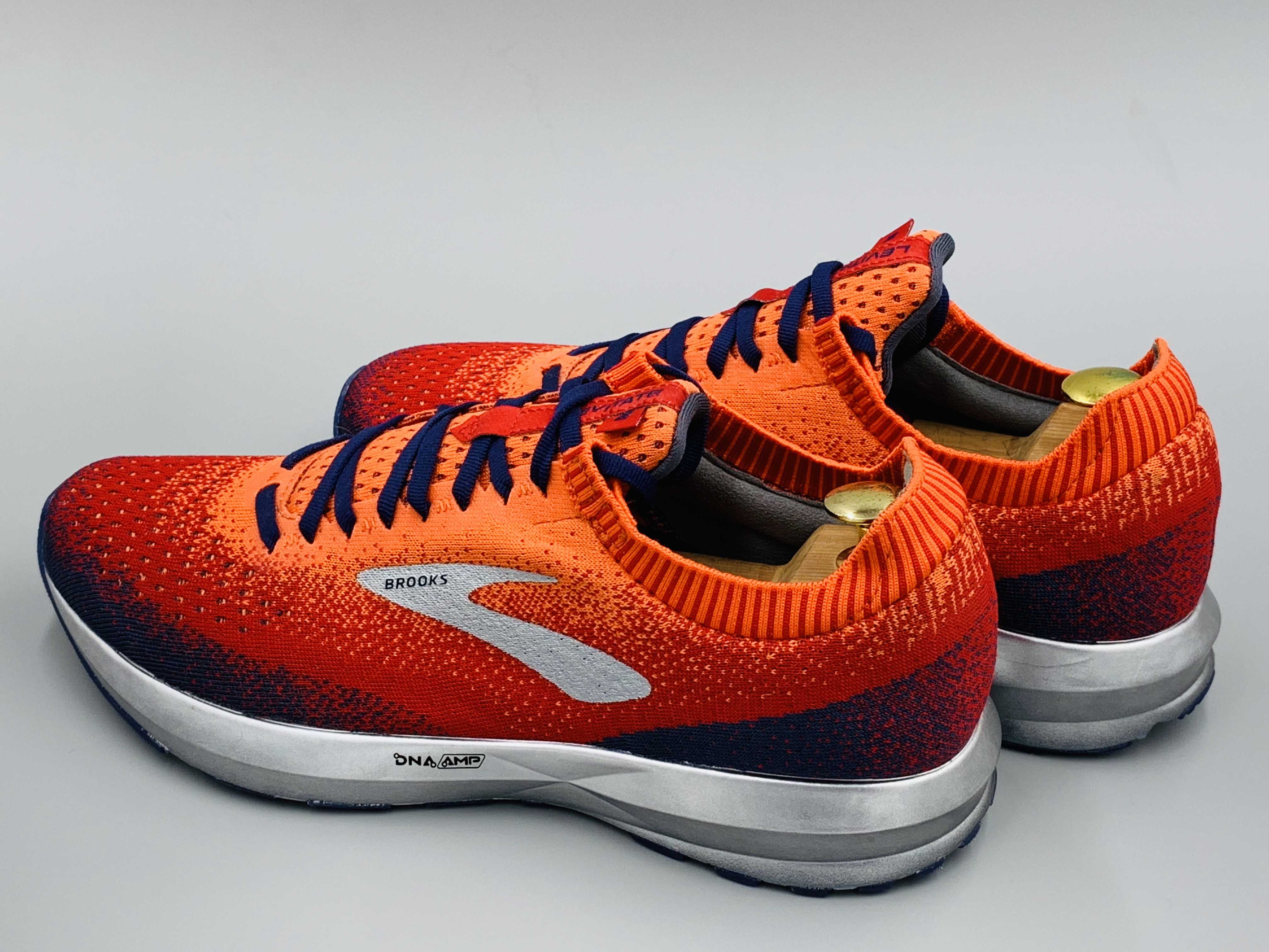 一双“漂浮”鞋—布鲁克斯BrooksLevitate2