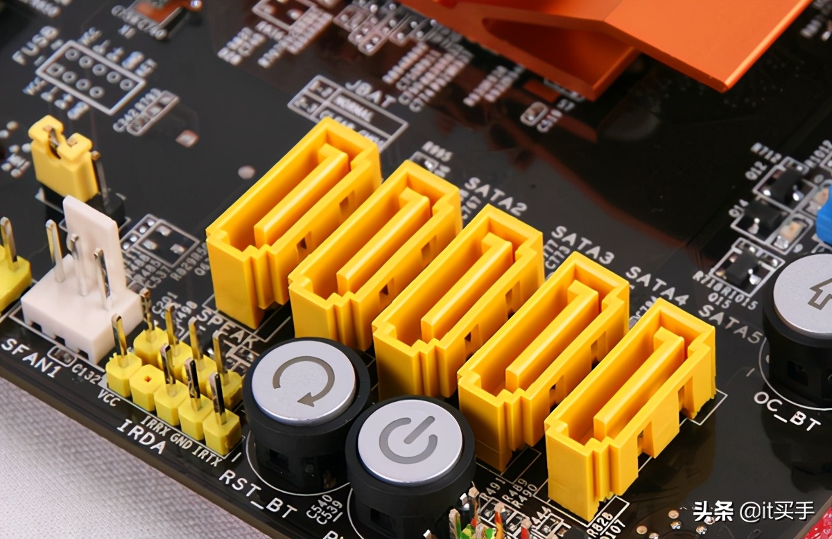 不同速度的固态硬盘有多大差距,500gb机械硬盘和120g固态硬盘速度