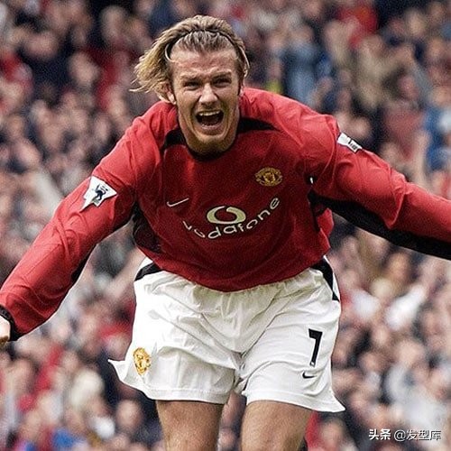 再看看*贝克汉姆的发型变换发型改“脸”