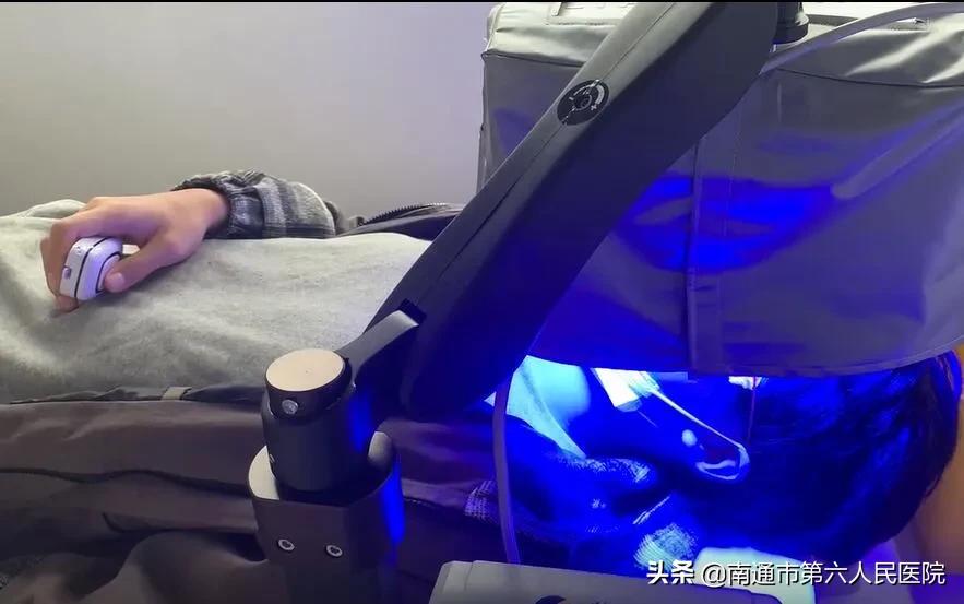 挤痘痘要怎么玩,挤痘痘有什么神操作