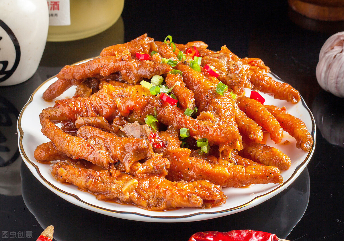 一斤鸡爪赚多少钱,无骨鸡爪一天赚一千视频