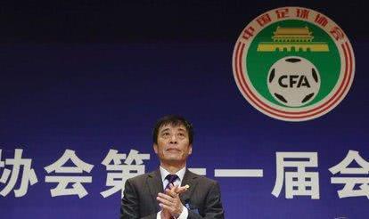 十三岁开始踢球的顶级球员,13岁才开始踢球的球星