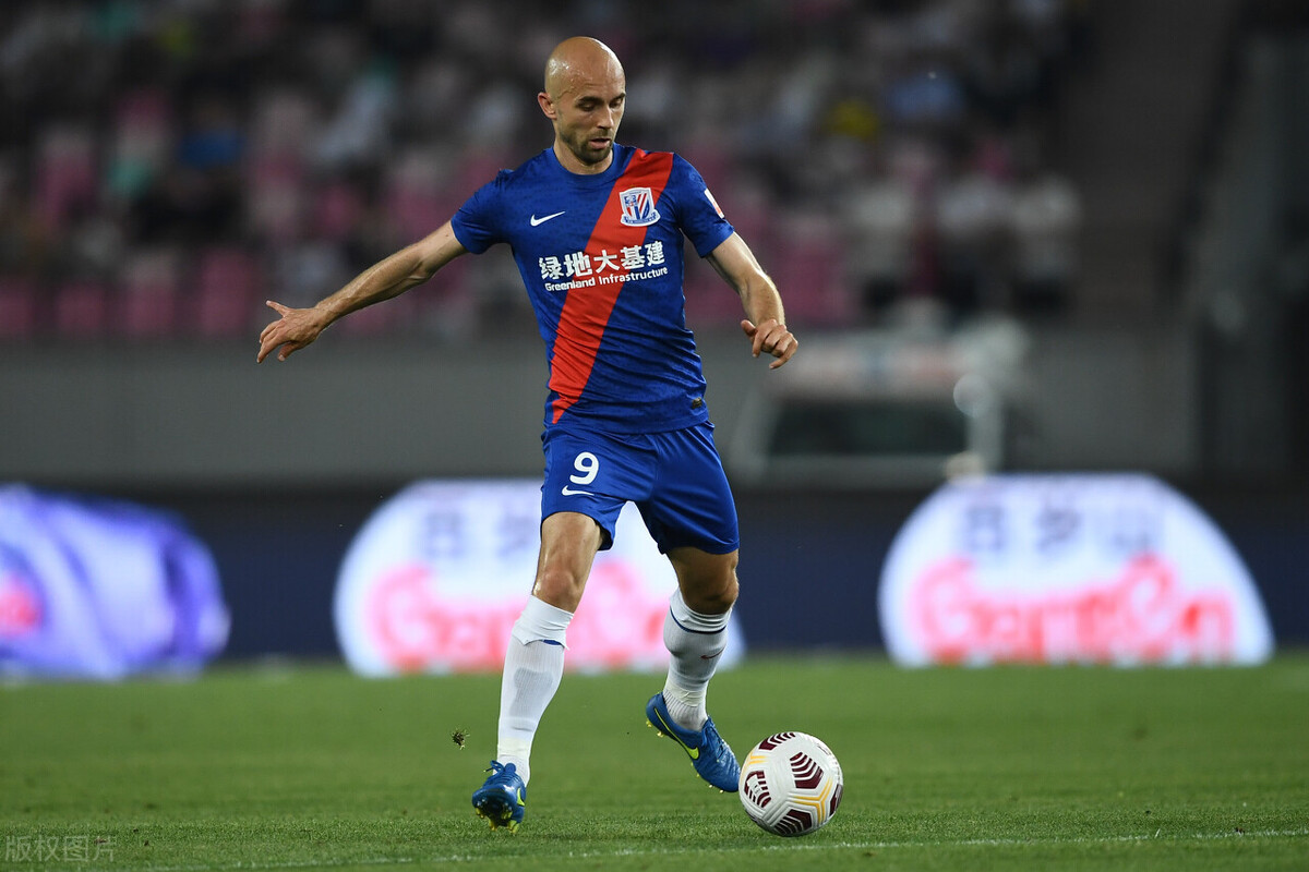 上海申花绝平武汉三镇,申花绝平韦世豪