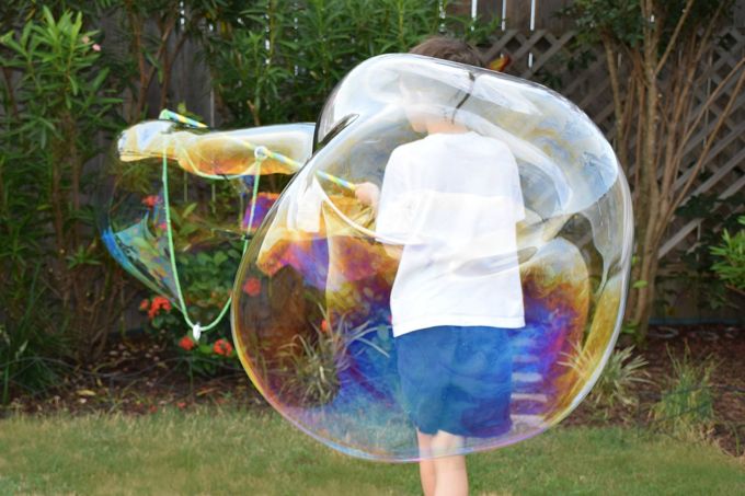 吹泡泡简单又好看手工,怎么自制无毒健康又好玩的泡泡水