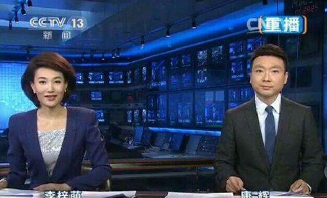 央视一姐李梓萌摘下假发似少女,央视主持人李梓萌戴假发工作20年