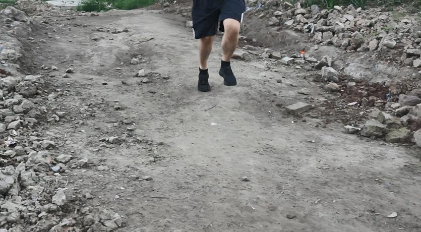 不怕脏，不怕水，还很轻！OneMix小黑鞋评测