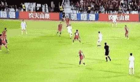 国足1-2负乌兹别克斯坦赛后,国足0-1不敌叙利亚全程解说