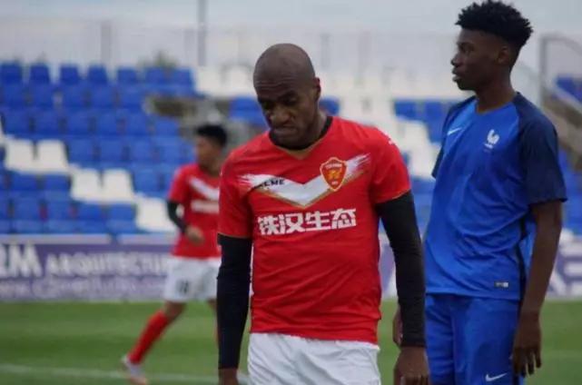 中国足球欠薪现状,足球队被欠薪