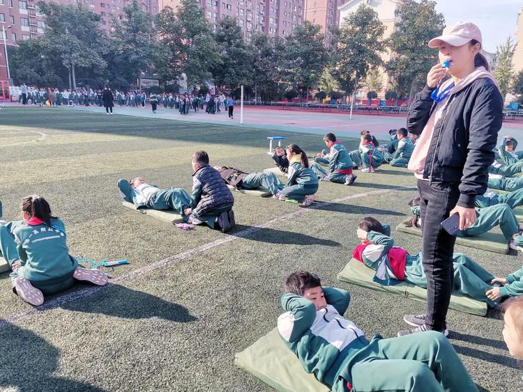 洛一高一附小春季运动会,洛一高体育运动会英才班
