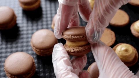 马卡龙可可夹心怎么做,法式可可马卡龙做法