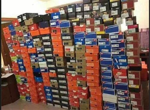 阿迪莆田和正品区别,阿迪耐克的鞋怎么辨别真假