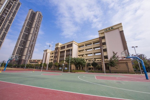 广州天成小学怎么样,广州市天成小学