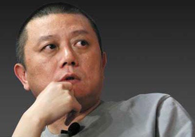 王朔点评冯小刚姜文徐静蕾视频,徐静蕾前男友王朔