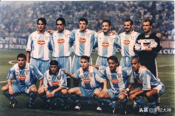 消逝的古典钻石！记忆里那些经典的菱形中场组合