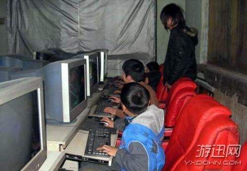 《电子竞技世界》停播后的十四年，他依然在为游戏正名