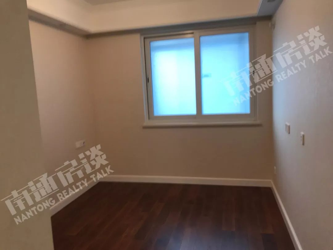 毛坯均价仅1w起的楼盘,高端楼盘与刚需楼盘对比