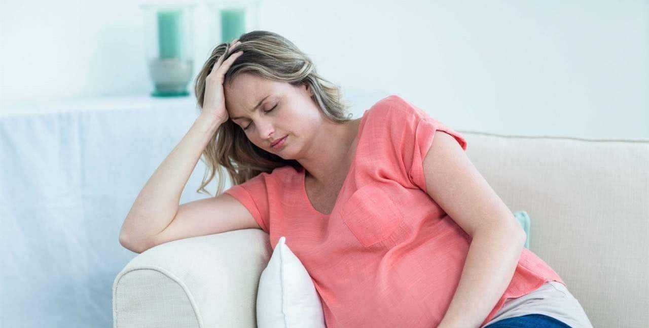 孕期有时头痛是什么原因造成的,孕期头疼对宝宝有影响吗