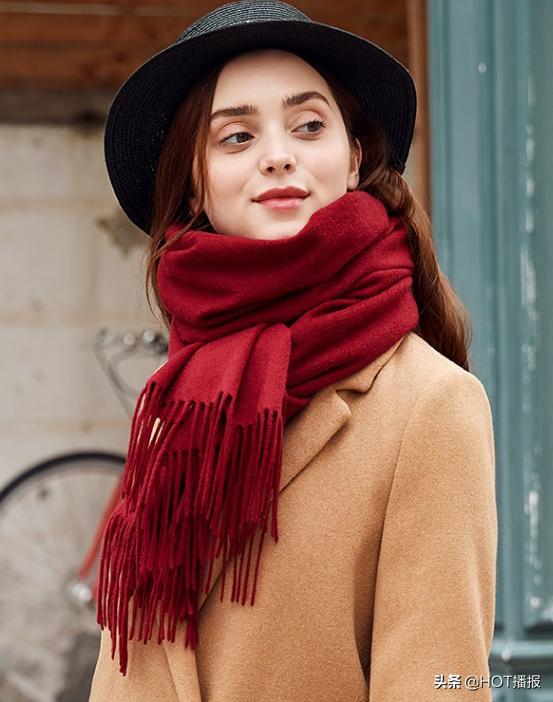 羊绒围巾品牌折扣批发,纯羊绒围巾批发厂家直批