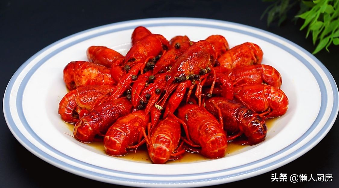 不辣不油炸的小龙虾,麻辣小龙虾不油炸方法先蒸