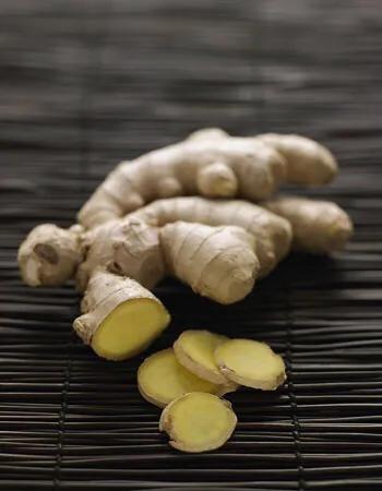 口腔溃疡再也不用愁了，各种生姜小妙用，你知道多少呢？