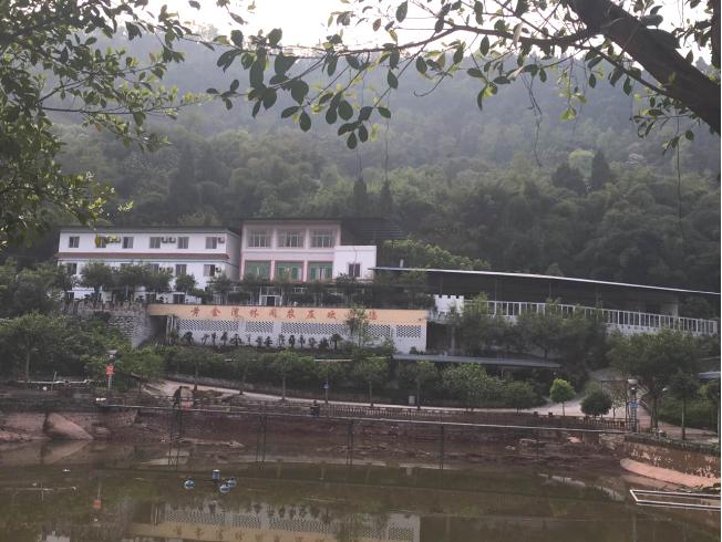 重庆农家乐和休闲农庄推荐可垂钓,重庆钓鱼烧烤采摘一体的农家乐