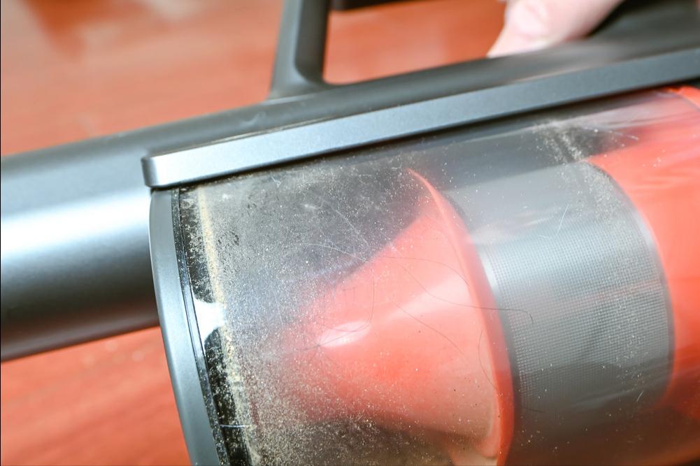 顺造Z11Max吸拖版“主动断发”吸尘器值得买吗？（附：戴森对比）