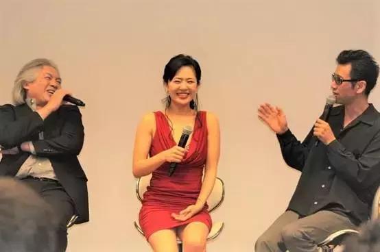 苍井空下架所有成人作品。她依然坦荡过去,同时也从容未来