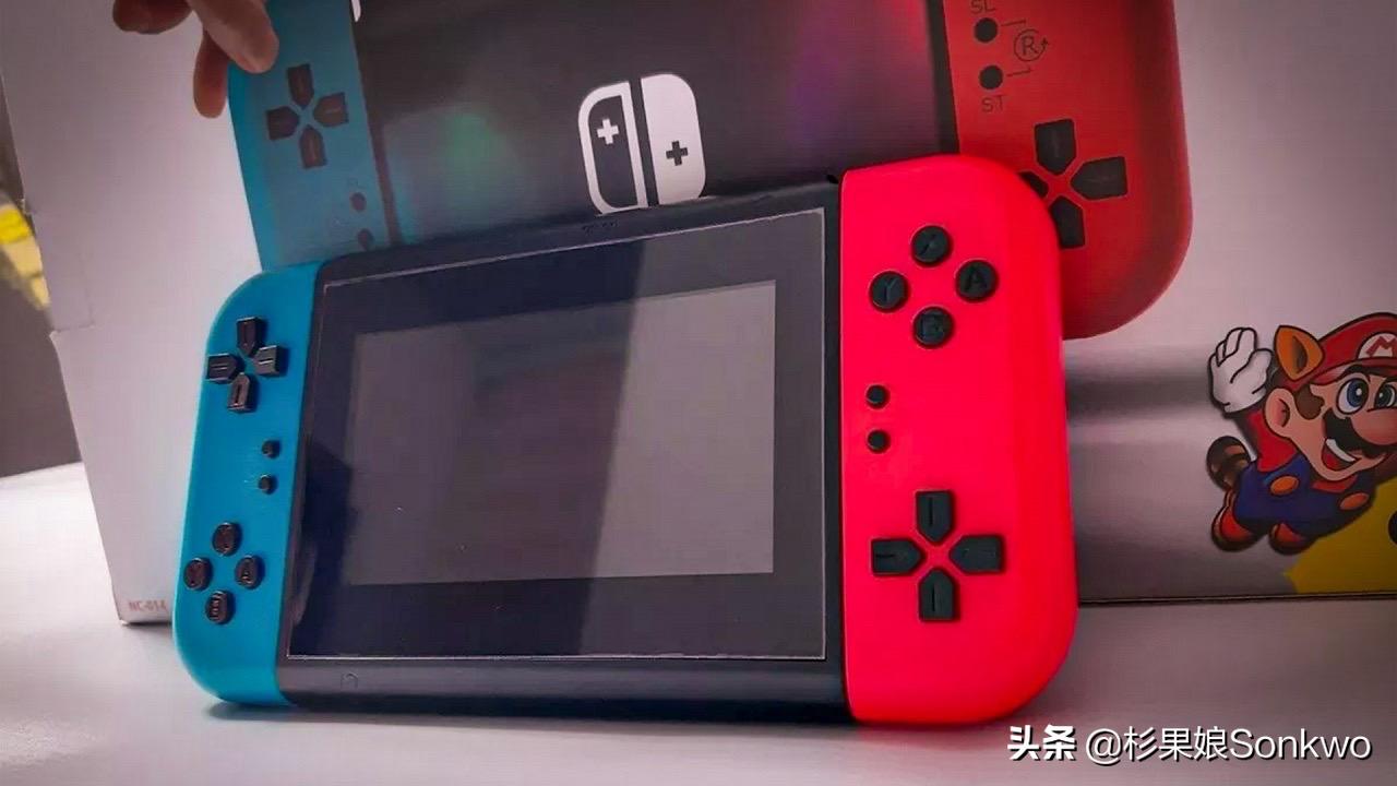 从网上标价150美元的PS5和XSX背后，我挖出了尘封的山寨主机秘密