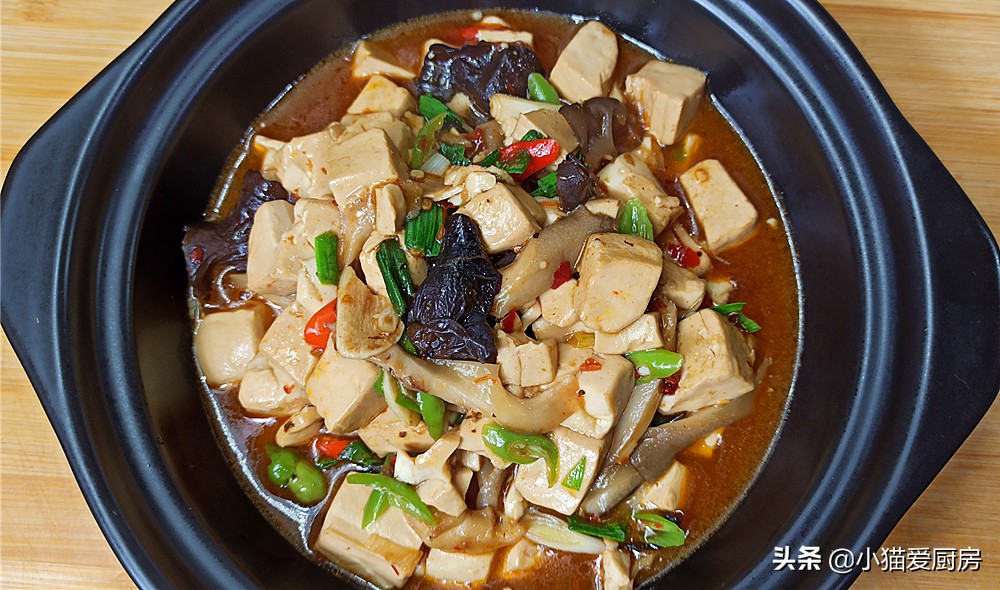 红烧肉焖豆腐泡家常做法简单,溜豆腐家常做法简单又好吃