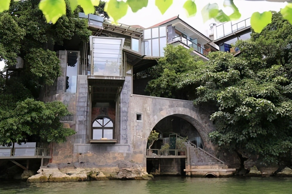 杨丽萍太阳宫被查封,杨丽萍太阳宫查封了吗